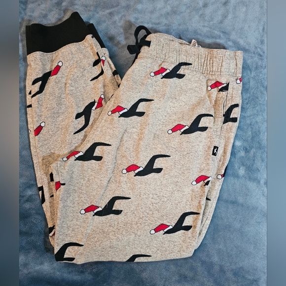 Hollister Mens Beige Christmas Joggers with Black and Red Print Mens Size M - Picture 12 of 14